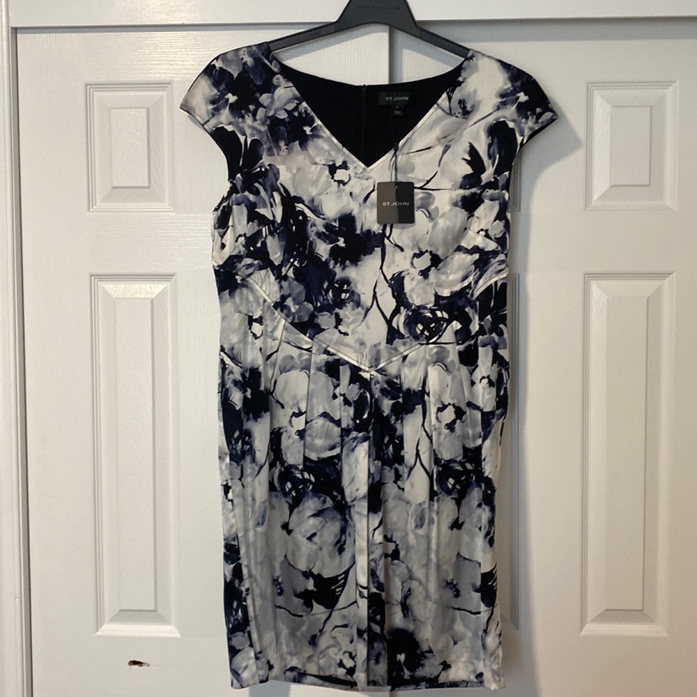 St. John cap sleeve cocktail dress
